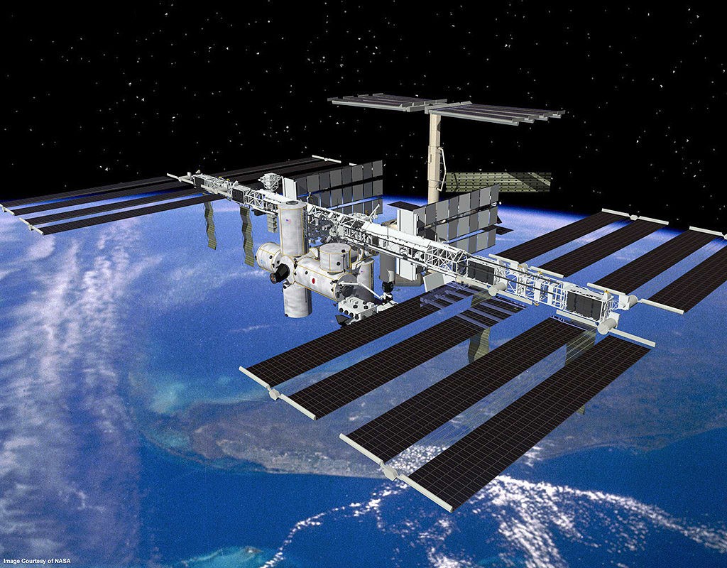 energia solar estacion espacial internacional
